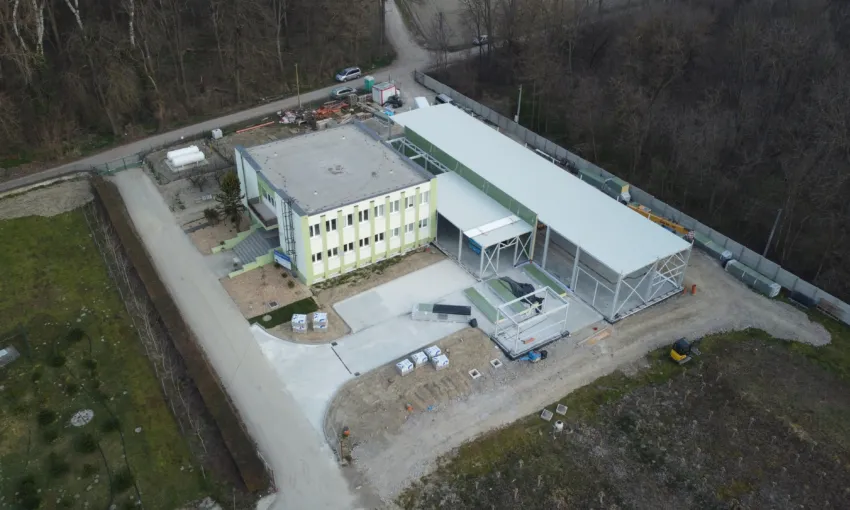 DJI 0439